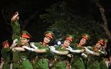 Ngắm những 